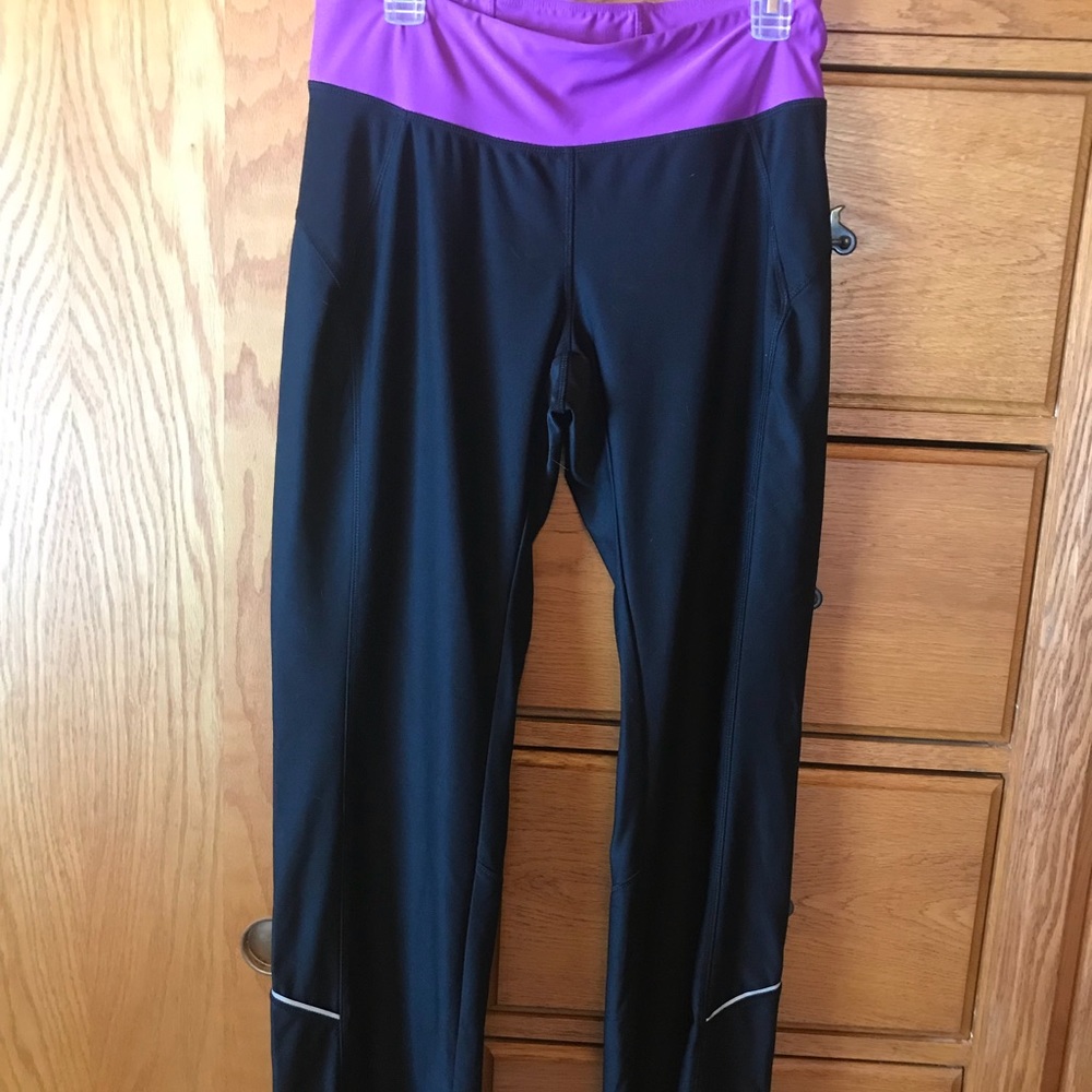 Athletic pants
